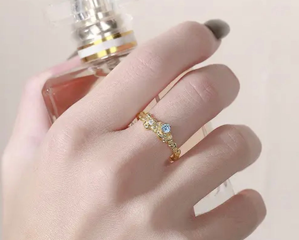 Öppen ring med zirkon