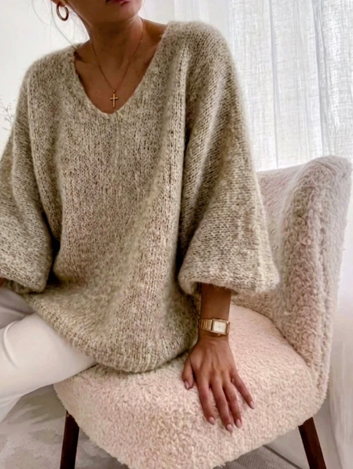 Sweater med V-hals