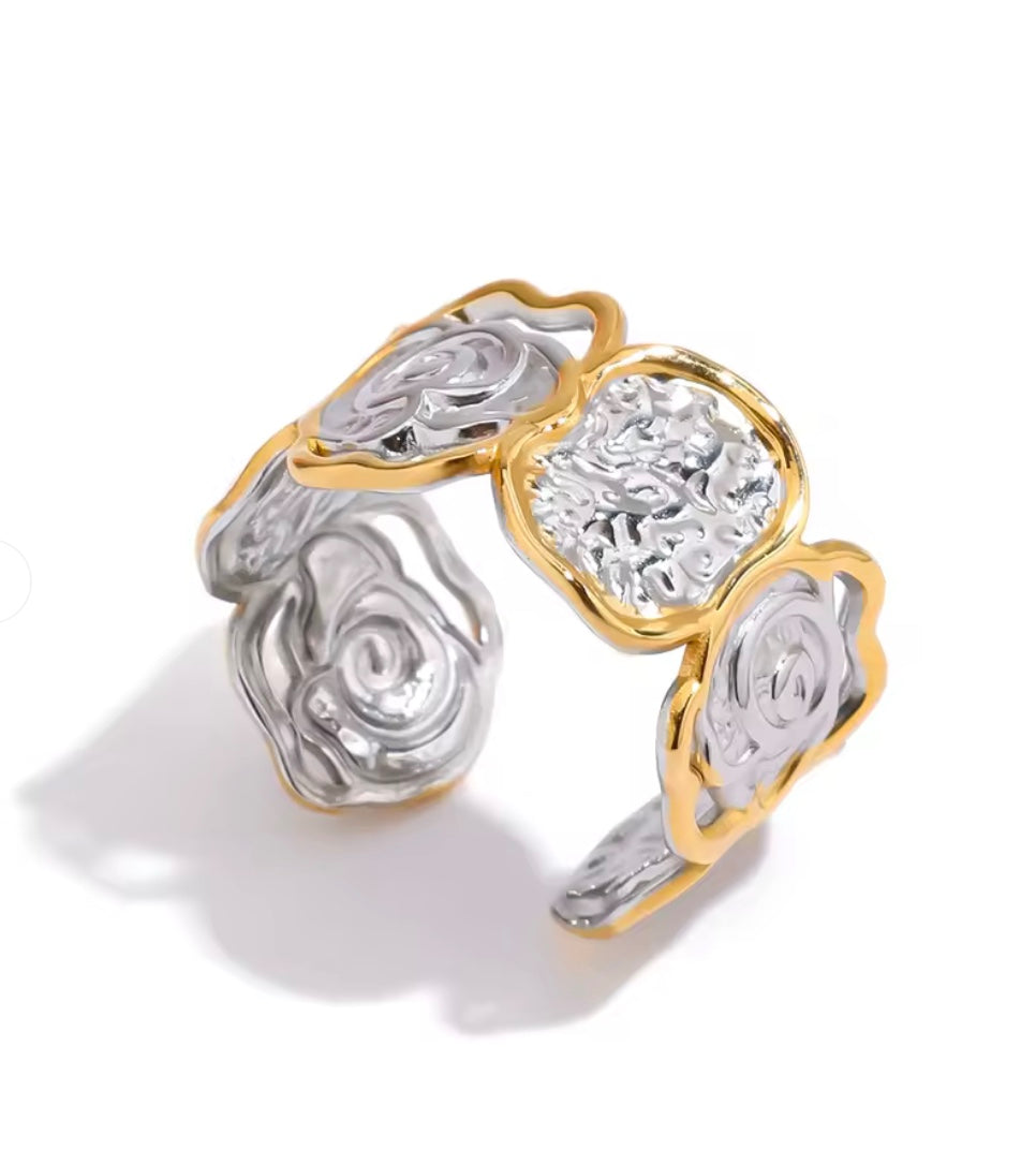 18 k forgyldt, åben ring i stål "flower"