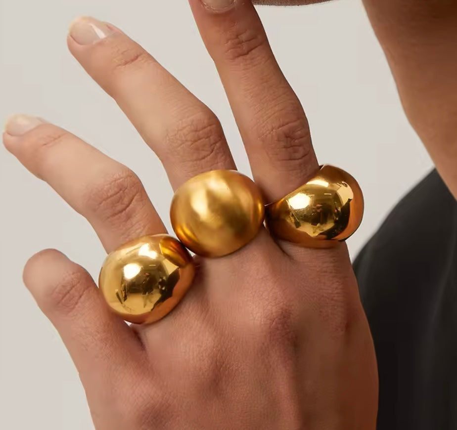 18 karat forgyldt vandfast ring i stål