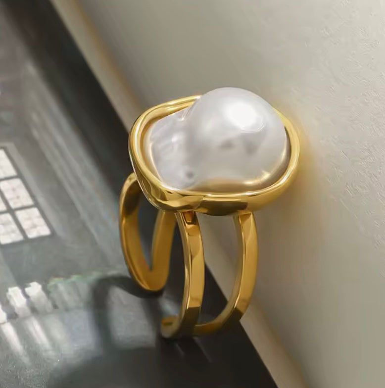 Åben 18 karat forgyldt vandfast ring i stål