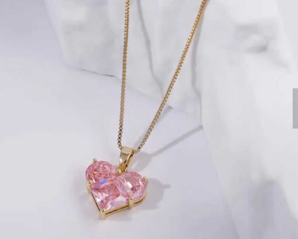 Halsband med zirkon