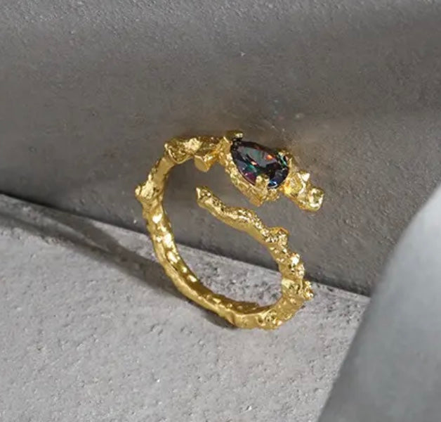 Åben vintage ring med flerfarvet zirkon - vælg mellem forgyldt eller forsølvet