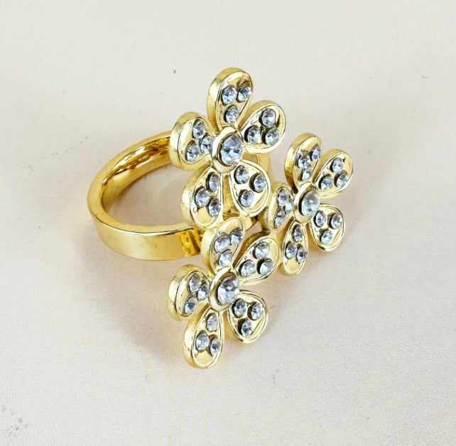 Ring i stål med klar zirkoner