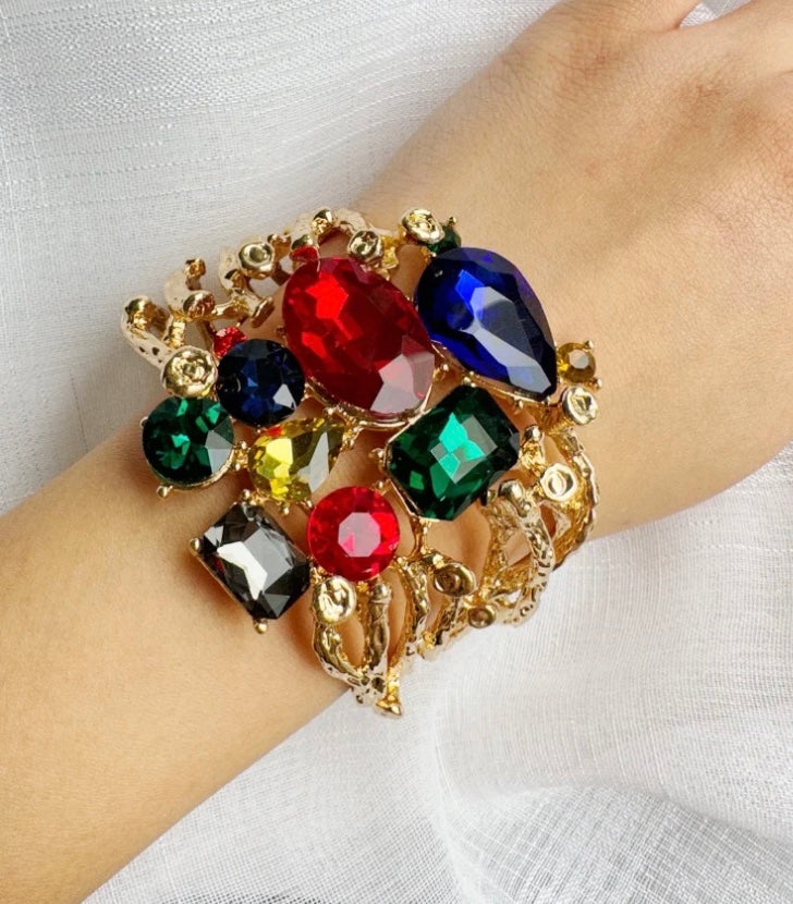 Cuff armbånd med rhinsten