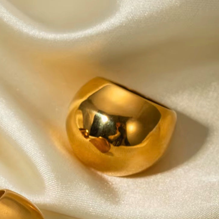 18 karat forgyldt vandfast ring i stål