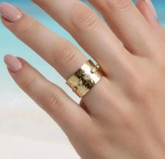 Åben, 18 karat forgyldt ring i stål