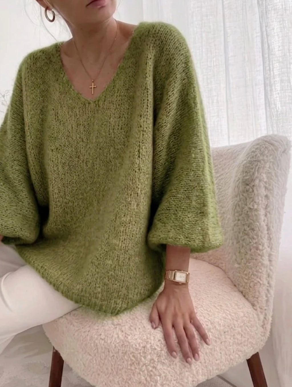 Sweater med V-hals