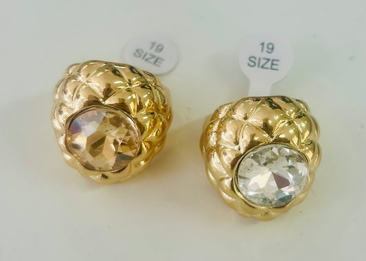 Ring i stål med stor zirkon