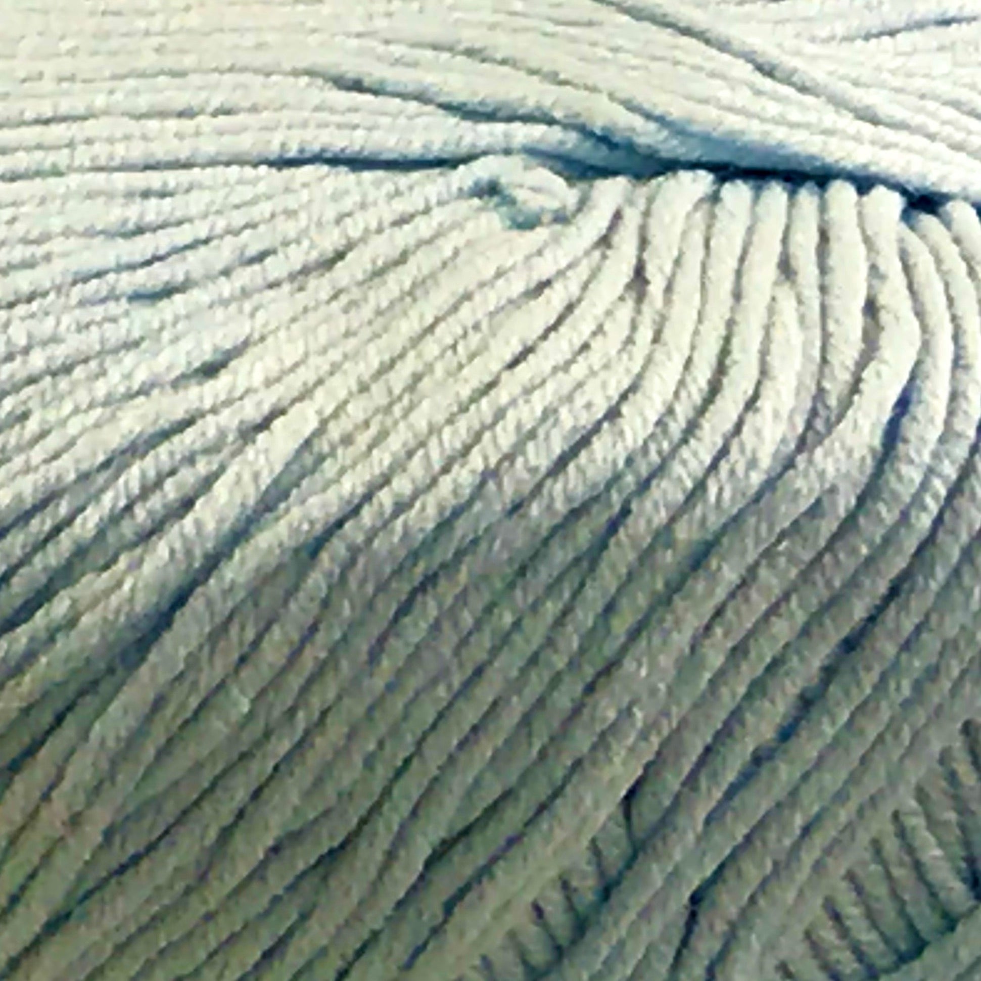 LUNA farve 10 Ice blue
