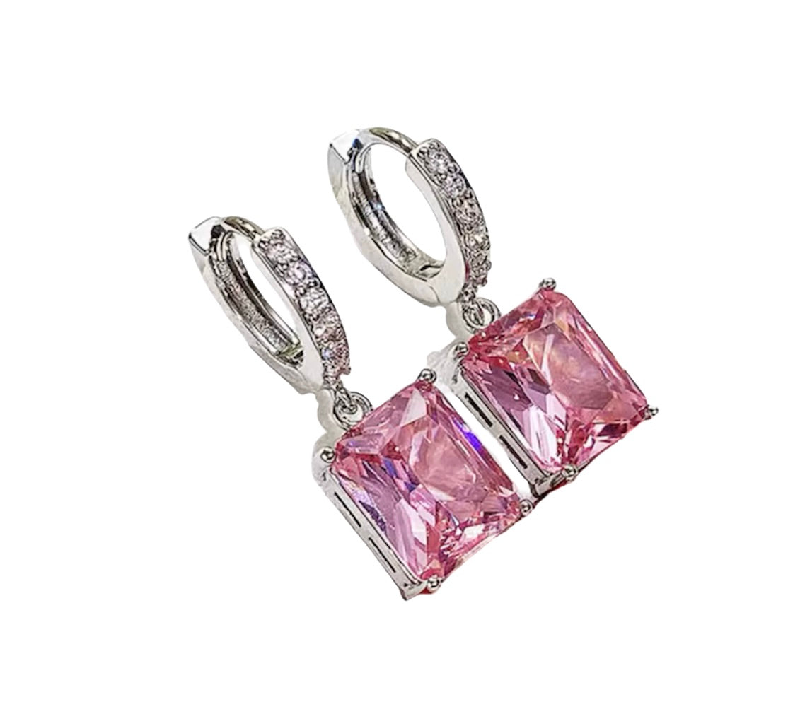 Kreol med rosa zirkon
